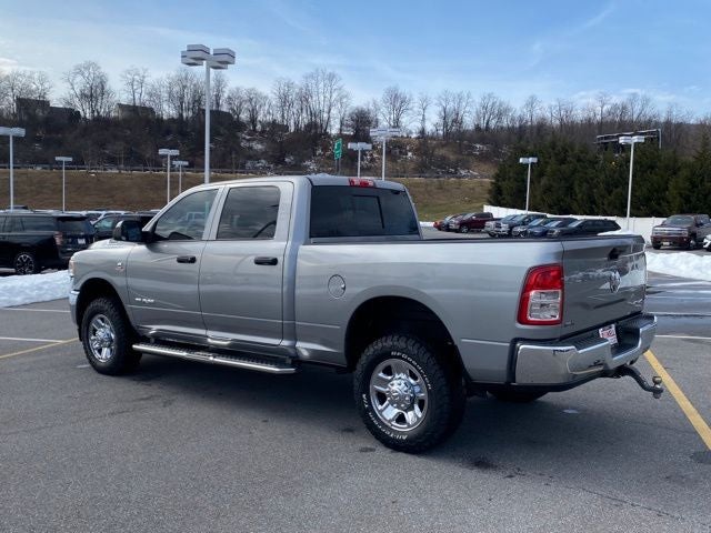 2022 RAM 2500 Tradesman Crew Cab 4x4 6'4' Box