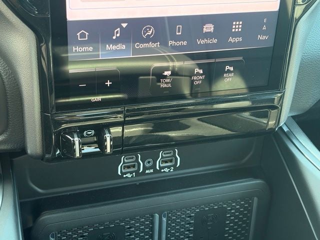 2026 RAM Ram 2500 RAM 2500 LARAMIE CREW CAB 4X4 6'4' BOX