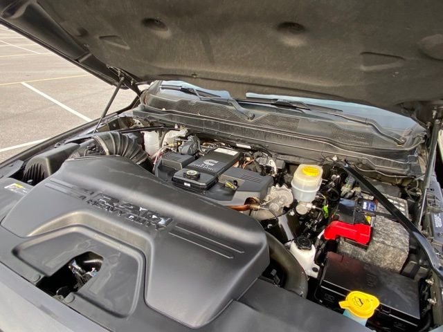 2019 RAM 2500 Laramie Crew Cab 4x4 6'4' Box