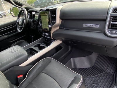 2019 RAM 2500 Laramie Crew Cab 4x4 6'4' Box