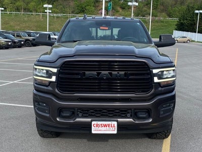 2019 RAM 2500 Laramie Crew Cab 4x4 6'4' Box