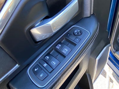 2022 RAM 2500 Laramie Crew Cab 4x4 6'4' Box