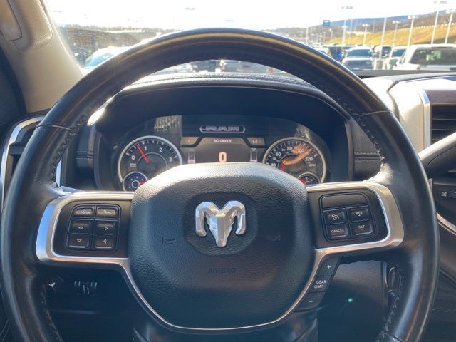 2022 RAM 2500 Laramie Crew Cab 4x4 6'4' Box