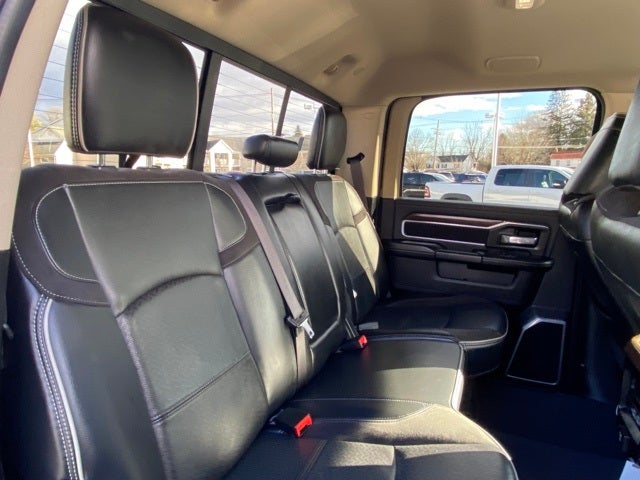 2022 RAM 2500 Laramie Crew Cab 4x4 6'4' Box