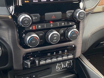 2019 RAM 2500 Longhorn Crew Cab 4x4 6'4' Box