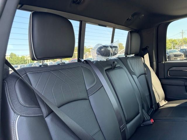 2026 RAM Ram 2500 RAM 2500 LIMITED CREW CAB 4X4 6'4' BOX