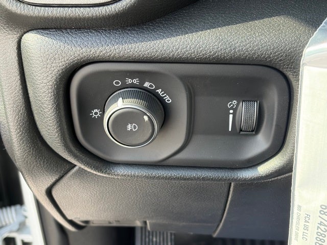 2026 RAM Ram 5500 Chassis Cab RAM 5500 TRADESMAN CHASSIS REGULAR CAB 4X4 60' CA