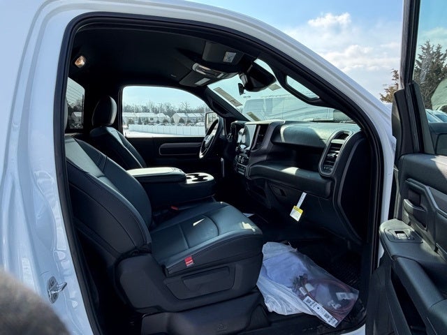 2026 RAM Ram 5500 Chassis Cab RAM 5500 TRADESMAN CHASSIS REGULAR CAB 4X4 60' CA