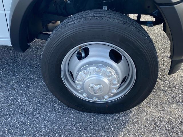 2026 RAM Ram 5500 Chassis Cab RAM 5500 TRADESMAN CHASSIS CREW CAB 4X4 60' CA