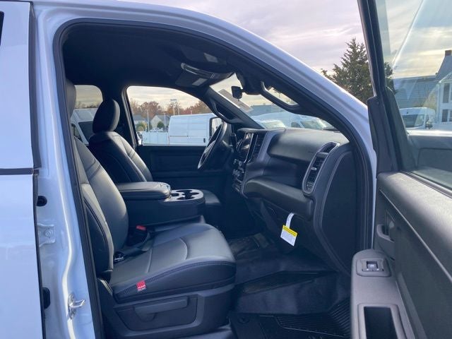 2026 RAM Ram 5500 Chassis Cab RAM 5500 TRADESMAN CHASSIS CREW CAB 4X4 60' CA