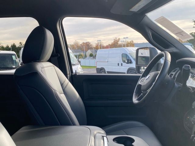 2026 RAM Ram 5500 Chassis Cab RAM 5500 TRADESMAN CHASSIS CREW CAB 4X4 60' CA