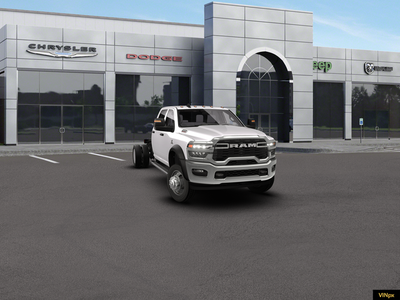 2026 RAM Ram 5500 Chassis Cab RAM 5500 TRADESMAN CHASSIS CREW CAB 4X4 84' CA