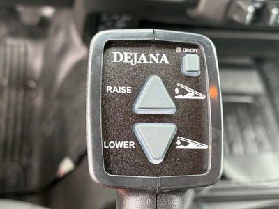 2026 RAM 5500 Chassis RAM 5500 TRADESMAN CHASSIS CREW CAB 4X4 84' CA