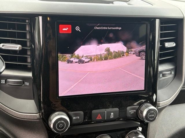 2026 RAM 5500 Chassis RAM 5500 TRADESMAN CHASSIS CREW CAB 4X4 84' CA