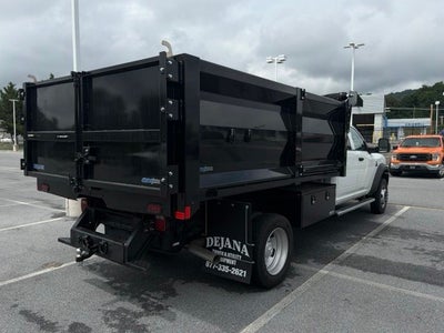 2026 RAM 5500 Chassis RAM 5500 TRADESMAN CHASSIS CREW CAB 4X4 84' CA