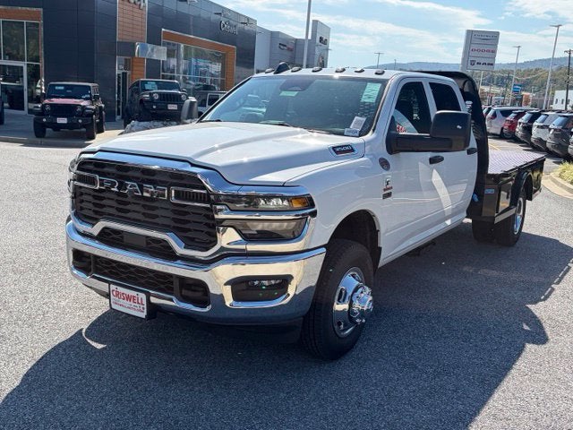 2026 RAM Ram 3500 Chassis Cab RAM 3500 TRADESMAN CREW CAB CHASSIS 4X4 60' CA