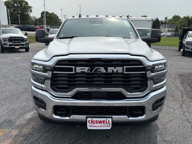 2026 RAM 3500 Chassis RAM 3500 TRADESMAN CREW CAB CHASSIS 4X4 60' CA