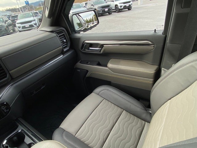 2023 Chevrolet Silverado 1500 4WD Crew Cab Short Bed ZR2