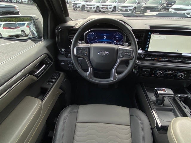 2023 Chevrolet Silverado 1500 4WD Crew Cab Short Bed ZR2