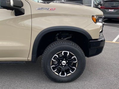 2023 Chevrolet Silverado 1500 4WD Crew Cab Short Bed ZR2