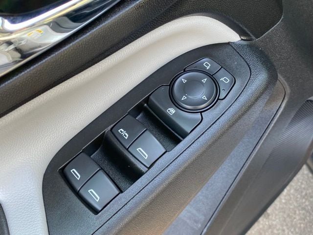 2020 Chevrolet Equinox AWD LS