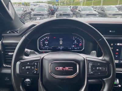 2023 GMC Sierra 1500 4WD Crew Cab Standard Box AT4