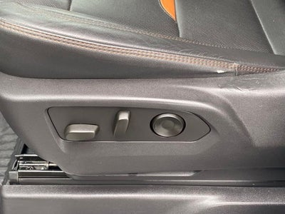 2023 GMC Sierra 1500 4WD Crew Cab Standard Box AT4