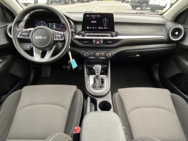 2023 Kia Forte LX