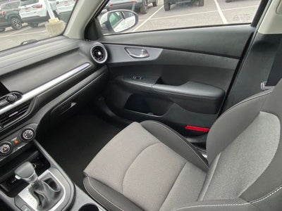 2023 Kia Forte LX