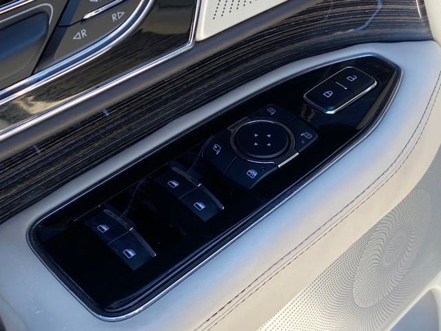 2023 Lincoln Navigator Black Label