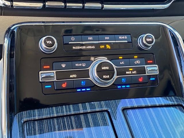2023 Lincoln Navigator Black Label