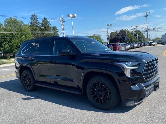 2024 Toyota Sequoia SR5