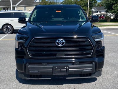 2024 Toyota Sequoia SR5