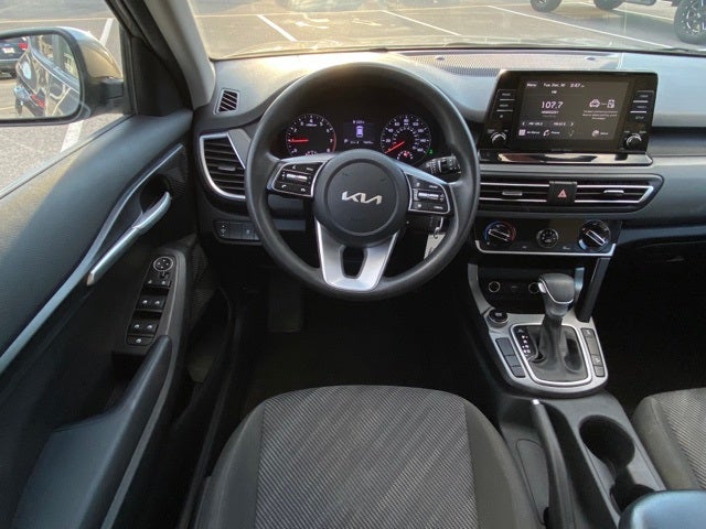 2023 Kia Seltos LX