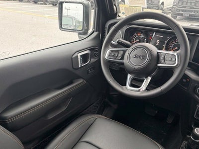 2027 Jeep Wrangler WRANGLER 4-DOOR SAHARA