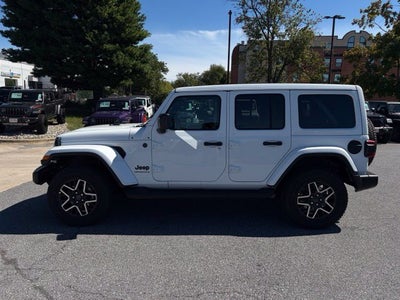 2027 Jeep Wrangler WRANGLER 4-DOOR SAHARA