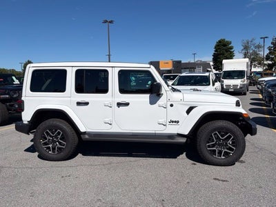 2027 Jeep Wrangler WRANGLER 4-DOOR SAHARA