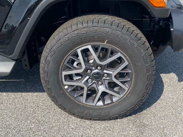 2025 Jeep Wrangler WRANGLER 4-DOOR SAHARA