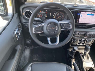 2025 Jeep Wrangler WRANGLER 4-DOOR SAHARA