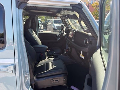 2027 Jeep Wrangler WRANGLER 4-DOOR SAHARA