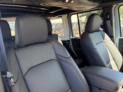 2027 Jeep Wrangler WRANGLER 4-DOOR SAHARA