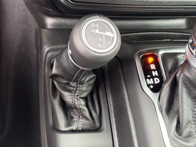 2027 Jeep Wrangler WRANGLER 4-DOOR SAHARA