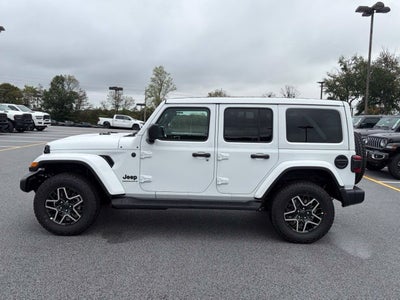 2027 Jeep Wrangler WRANGLER 4-DOOR SAHARA