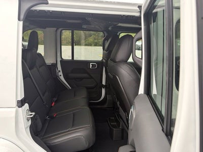 2027 Jeep Wrangler WRANGLER 4-DOOR SAHARA