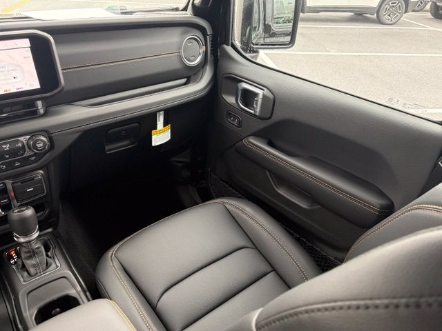 2027 Jeep Wrangler WRANGLER 4-DOOR SAHARA