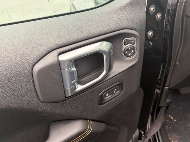 2027 Jeep Wrangler WRANGLER 4-DOOR SAHARA