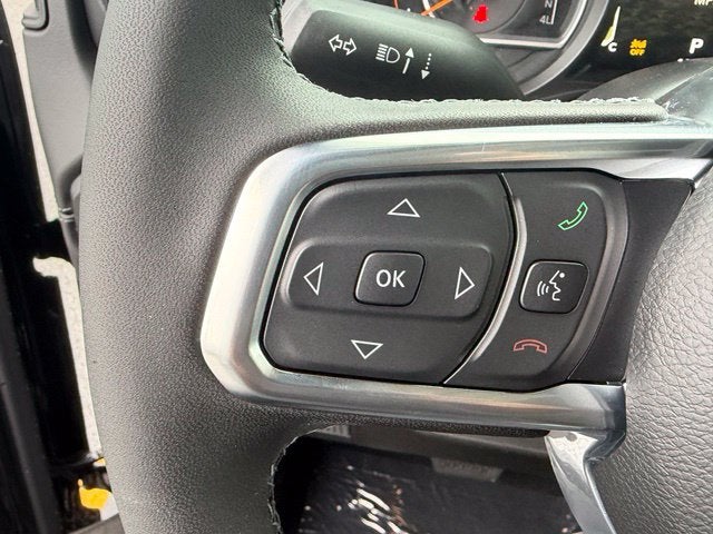 2027 Jeep Wrangler WRANGLER 4-DOOR SAHARA