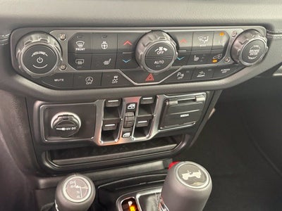 2027 Jeep Wrangler WRANGLER 4-DOOR SAHARA