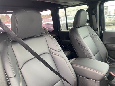 2025 Jeep Wrangler WRANGLER 4-DOOR SAHARA