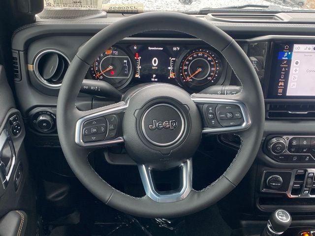 2025 Jeep Wrangler WRANGLER 4-DOOR SAHARA